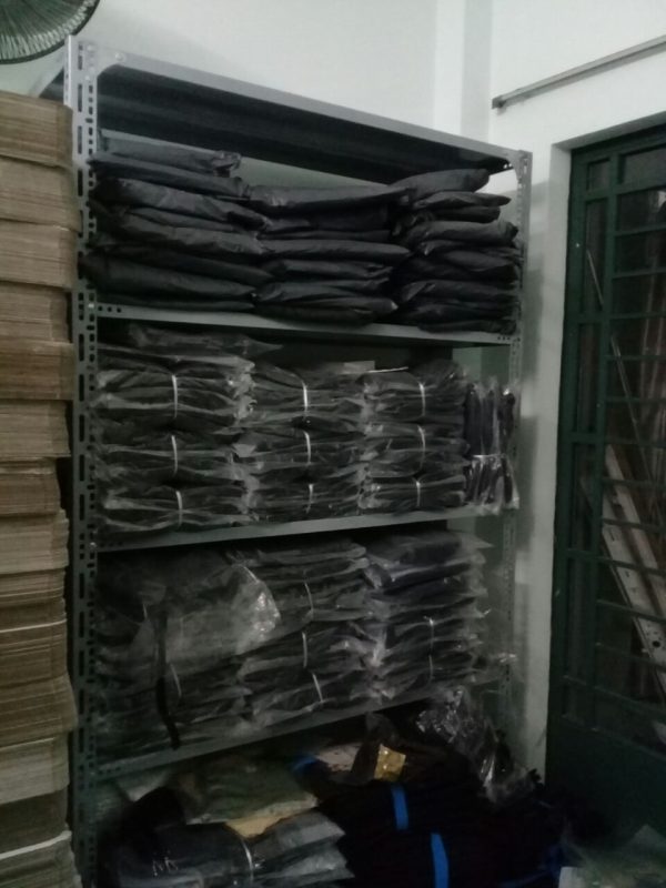 ke-sat-ke-sieu-thi-tap-hoa-binh-duong